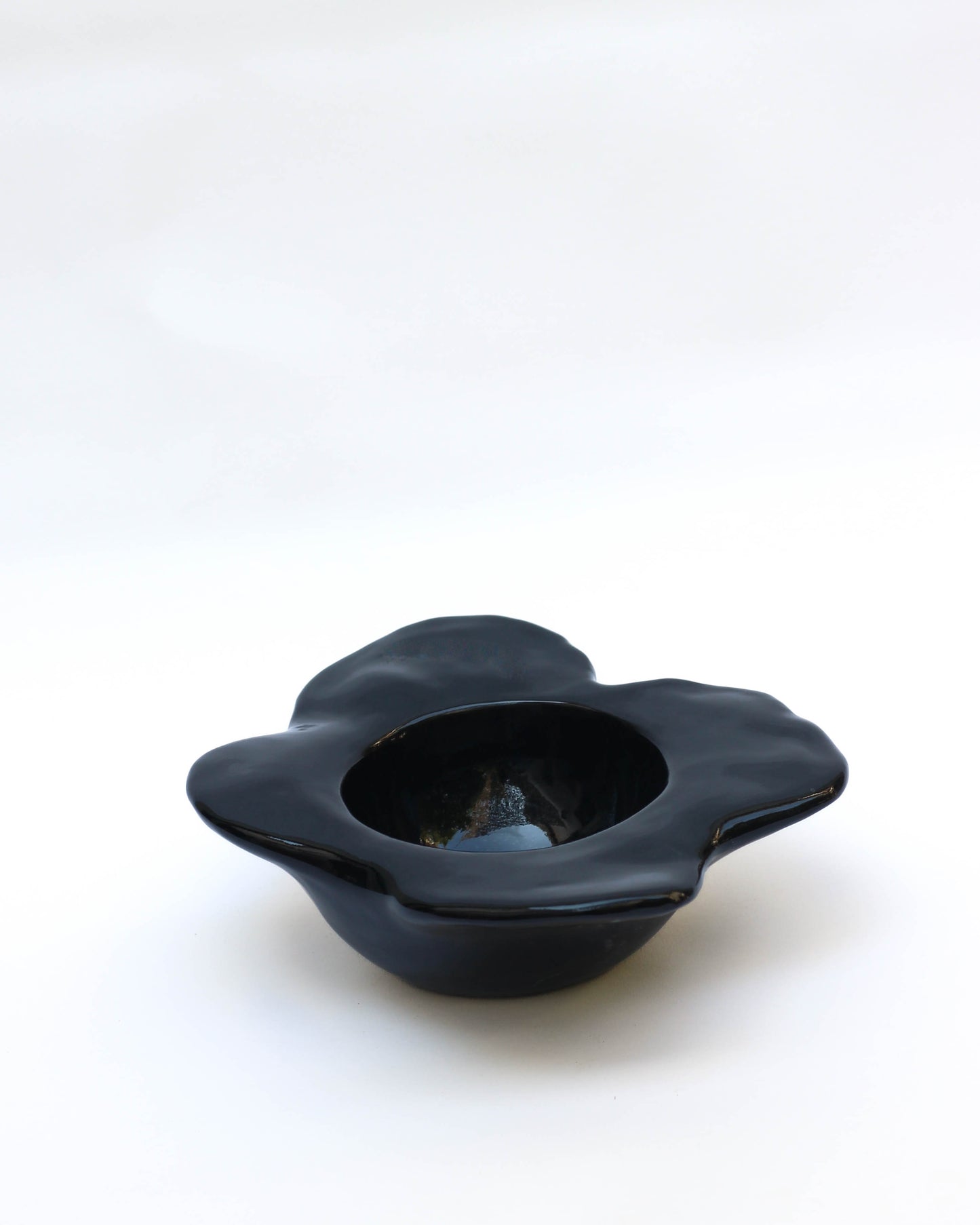 Sculptural bowl - Nabi