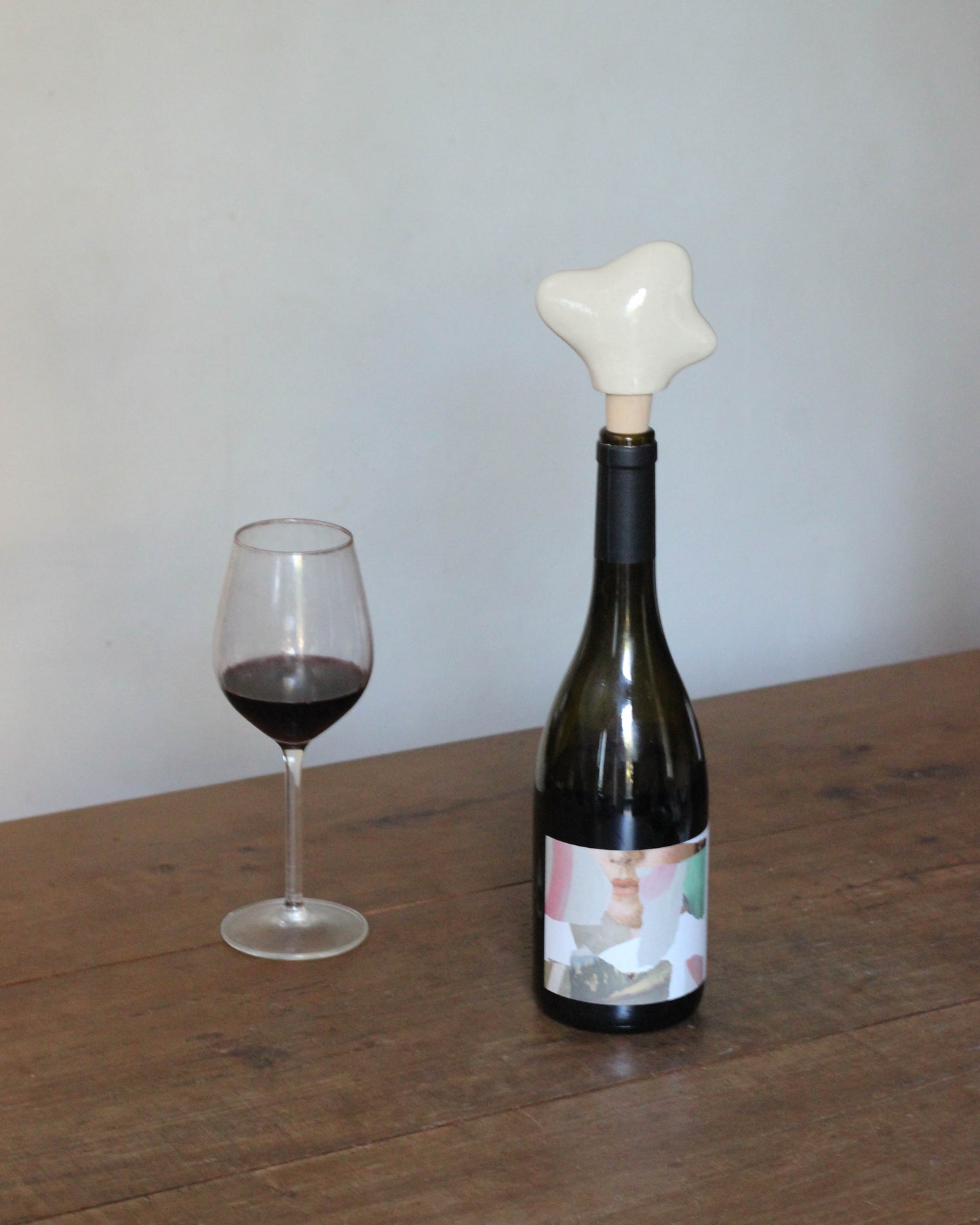 Les bouchons - bottle stopper